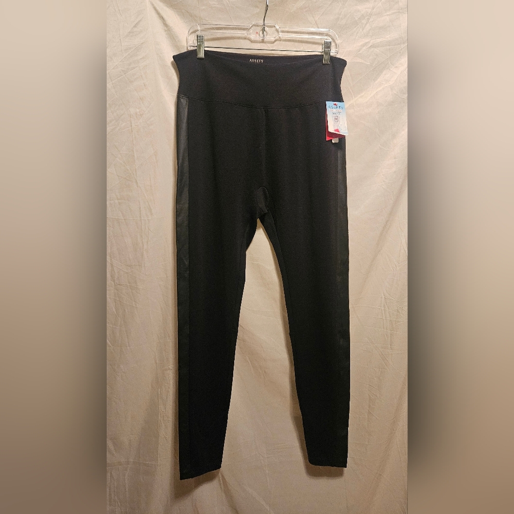 Spanx Assets,Ponte Racing Stripe Leggings, Red Hot Label Size 1X, Black,  NWT